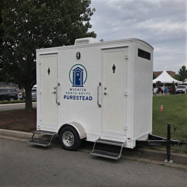 Luxury restroom trailer rental Wichita